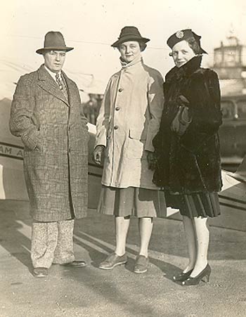 Louise Thaden, Center